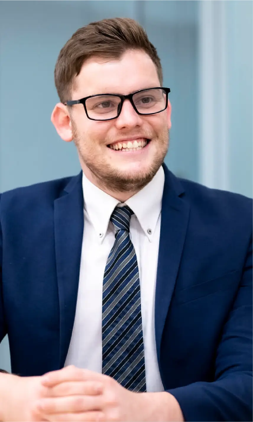 ネイティブであるだけのコーチはいません。