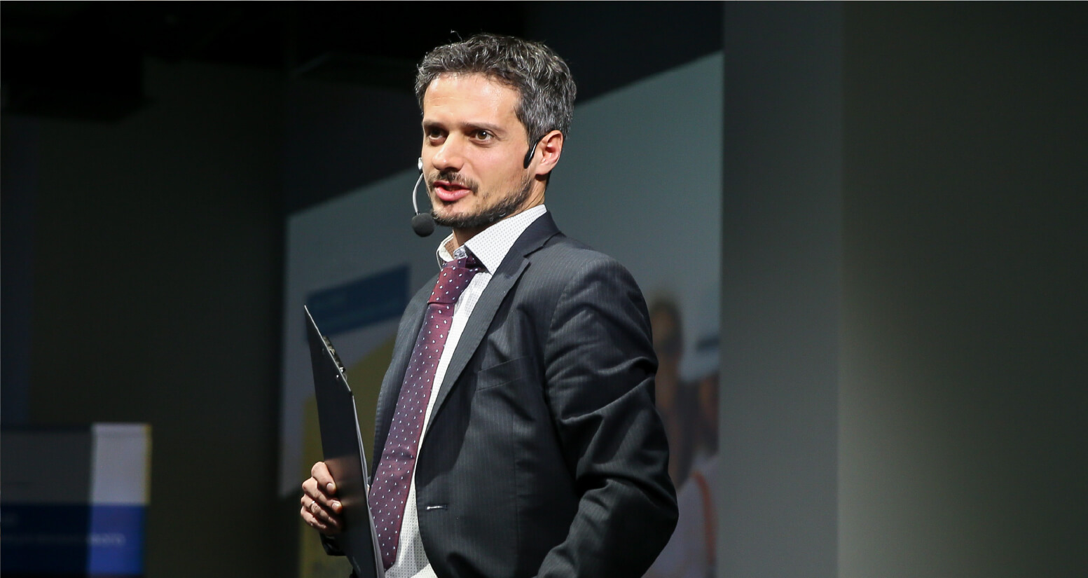 コーチング英会話「トライズ」ビジネス上級英語コース