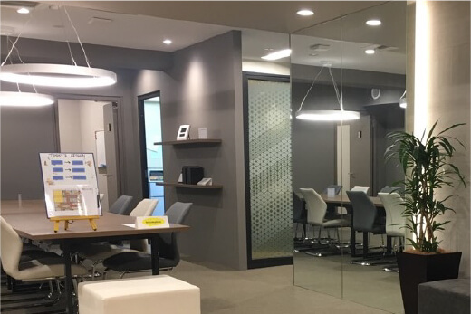 コーチング英会話「トライズ」銀座センターフリースペース