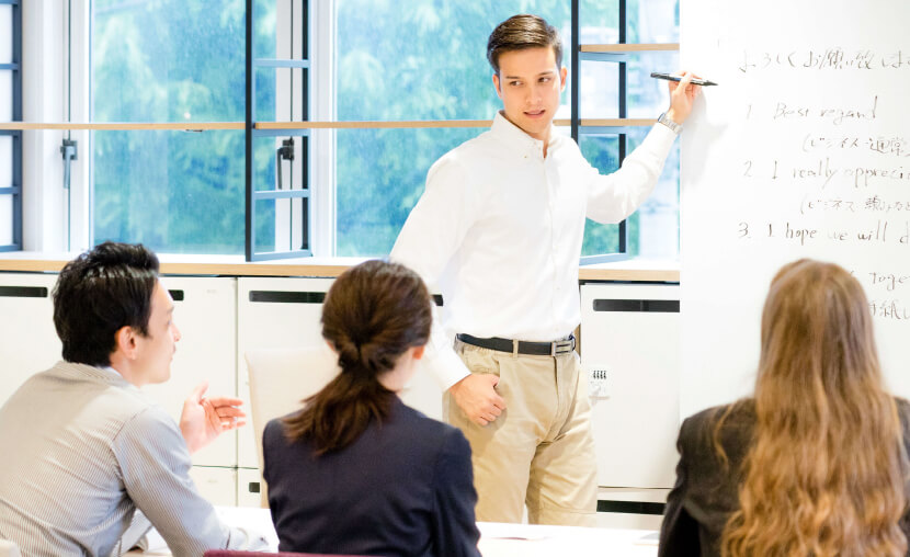 コーチング英会話「トライズ」英会話レッスンは予習をする